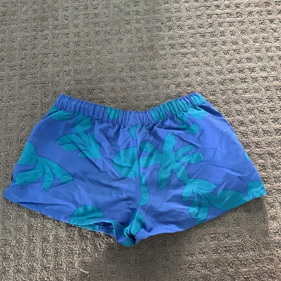 Patagonia Barely Baggies Shorts 2.5” Inseam - Picture 2 of 4